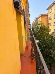 Etagenwohnung  Atlantida. En barcelona