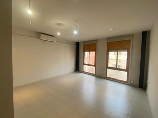Location Bureau  Carrer de sant quirze. Local calle sant quirze