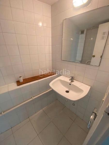 Foto 306fe350-4a96-4167-84c2-9e3195dea439. Alquiler local comercial en Centre Sabadell