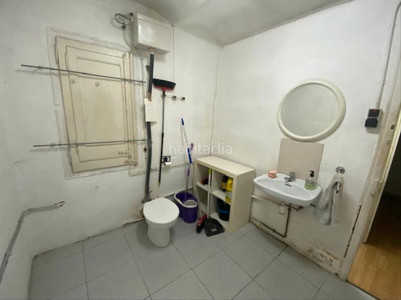 Foto b7ff348f-01c3-4f48-a714-8eb3d44f0975. Alquiler local comercial en Centre Sabadell