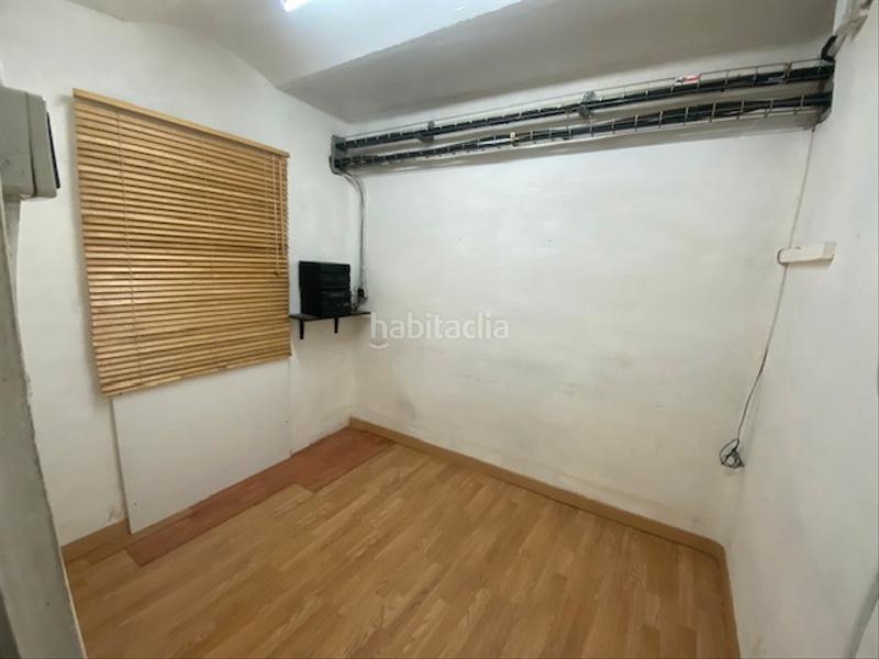 Foto c3a58ae9-8cdc-431f-9acb-02c9f6f2c055. Alquiler local comercial en Centre Sabadell