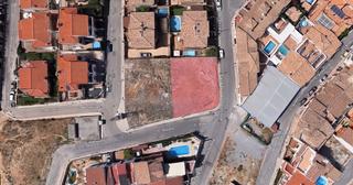 Terreno residencial en Calle Mirasierra 37