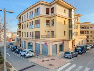 Miete Geschäftsraum in N/a. Alquiler de local comercial en calle juan pedernal 0 local 4-5,