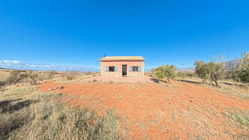 Foto 27f2e96d-e81d-47e3-9764-aca82326b4aa. Finca rústica en avenida emilio muñoz 56 venta de cortijo en dilar en Dílar