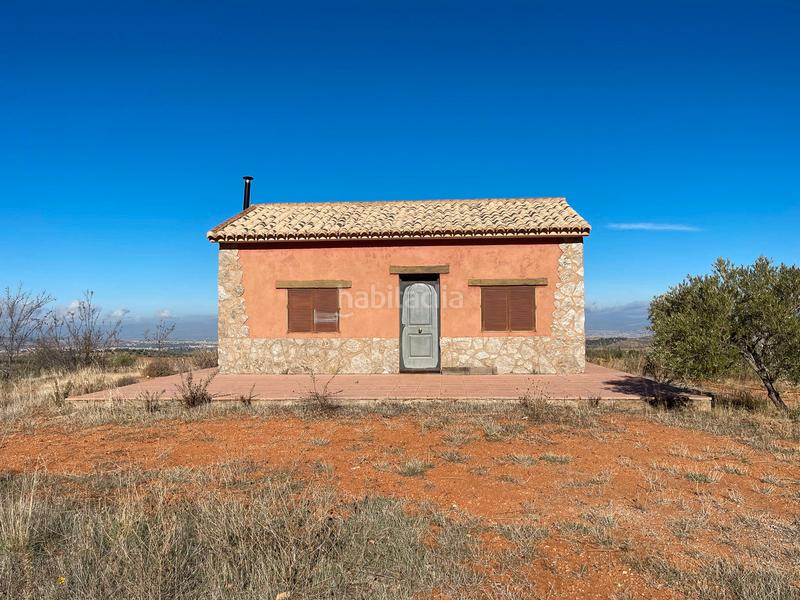 Foto 42b0c3c8-0557-4dfd-ba9d-d48f29935c87. Finca rústica en avenida emilio muñoz 56 venta de cortijo en dilar en Dílar