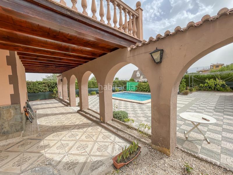 Foto 3a79cb30-f9e3-498d-9ce0-f113e98091a2. Chalet en calle comares 5 venta de chalet en calle comares 5, . en Otura