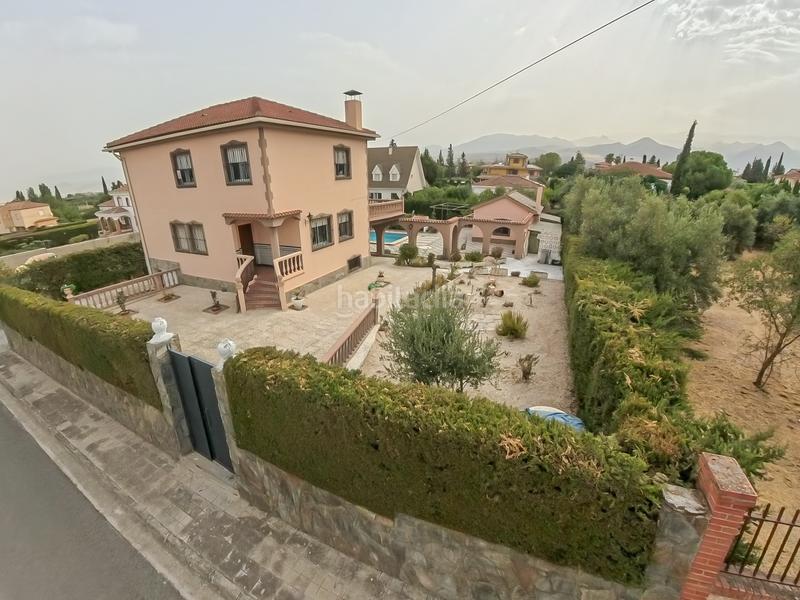 Foto df9adaae-8756-4452-b275-c18dfa304c18. Chalet en calle comares 5 venta de chalet en calle comares 5, . en Otura