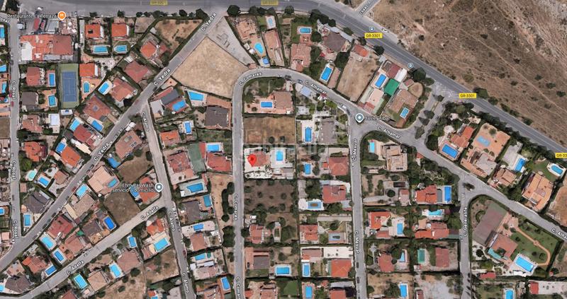 Foto fd90f50f-4c9a-41fe-b24b-4f4d6d51e234. Chalet en calle comares 5 venta de chalet en calle comares 5, . en Otura