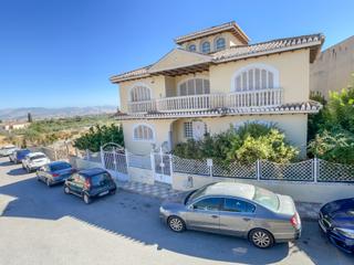 Xalet en Calle jardines 14. Chalet en venta en calle jardines 14, otura