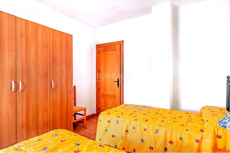 Foto 1cd84096-505e-4bdd-a8db-157ab798e886. Masia a calle mimbre 3 a Pinar (El)