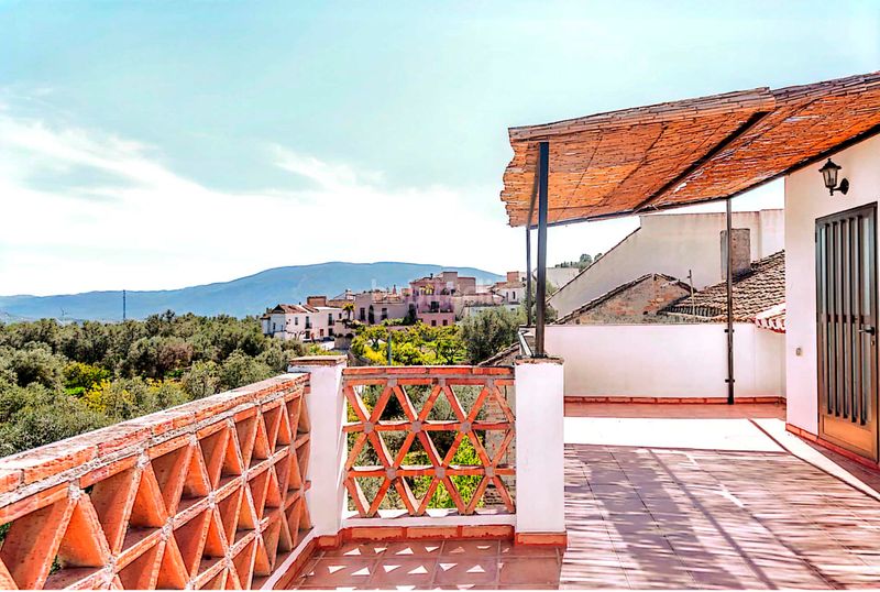 Foto 1fadf2a8-1e59-4b4c-976e-03e8e9f9a727. Masia a calle mimbre 3 a Pinar (El)