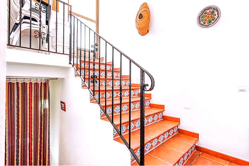 Foto 37cf8b82-74ee-4ae2-8591-aae99b5a36a8. Masia a calle mimbre 3 a Pinar (El)