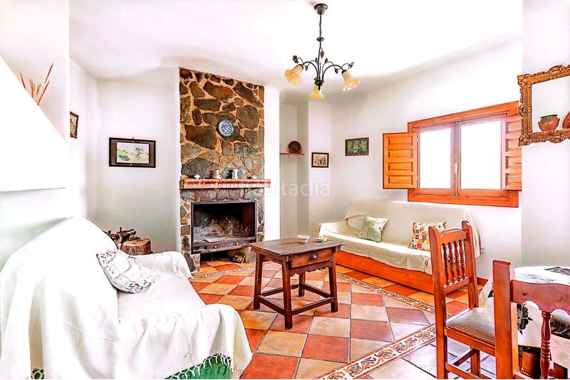 Foto 5e0f14e1-8a74-4705-bc4d-939f3bb8d1f4. Masia a calle mimbre 3 a Pinar (El)