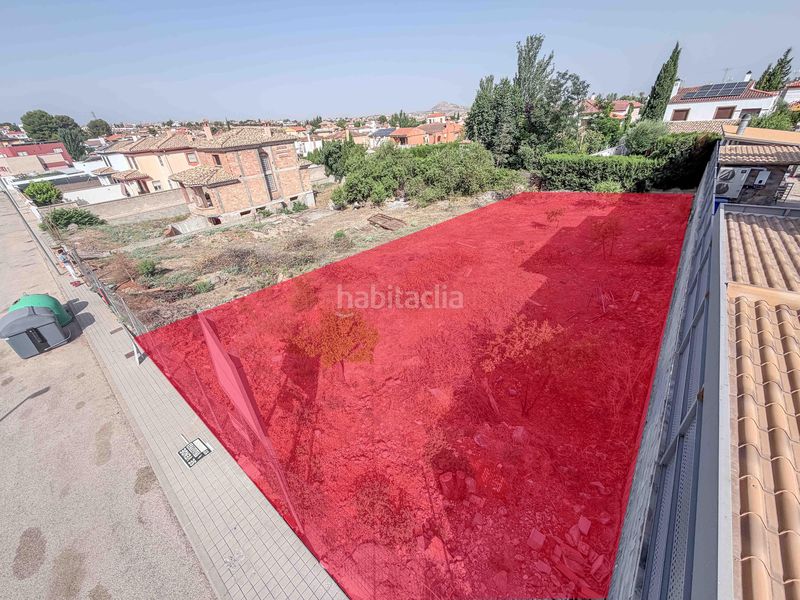 Foto b09e989b-5590-40c3-b18f-1176ecb341bb. Terreno residenziale in calle clavileño 13 in Villa de Otura