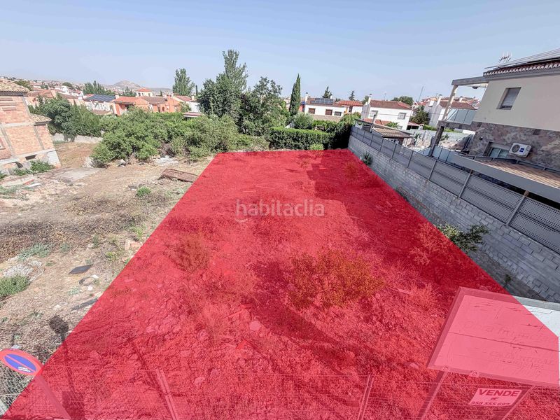 Foto b31eae7d-0f01-4a1c-9c42-bf35815a84b6. Terreno residenziale in calle clavileño 13 in Villa de Otura
