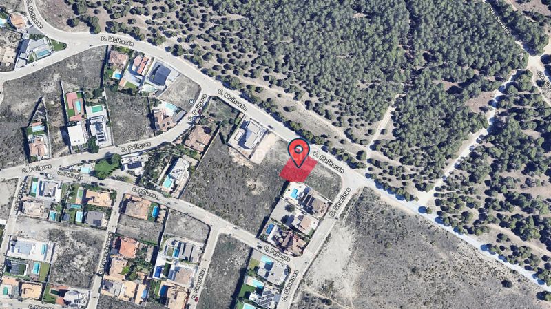Foto 238bceb4-b9cc-4758-970b-4283ff46a5cf. Terreno residenziale in calle mulhacén 88 in Altos de la Zubia Zubia (La)