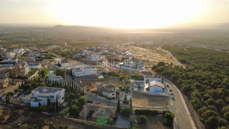 Foto 59e0465b-f015-4a5e-a60e-3d0038ff2e90. Terreno residenziale in calle mulhacén 88 in Altos de la Zubia Zubia (La)