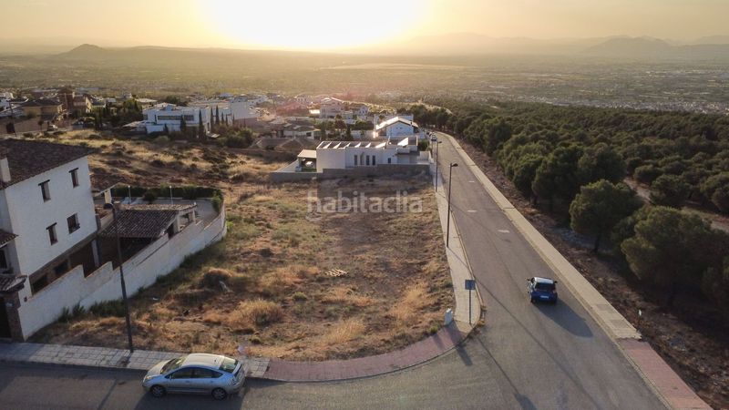 Foto 240176e0-33d9-4ab7-8d49-8a22669f39b4. Terreno residenziale in calle mulhacén 86 in Altos de la Zubia Zubia (La)
