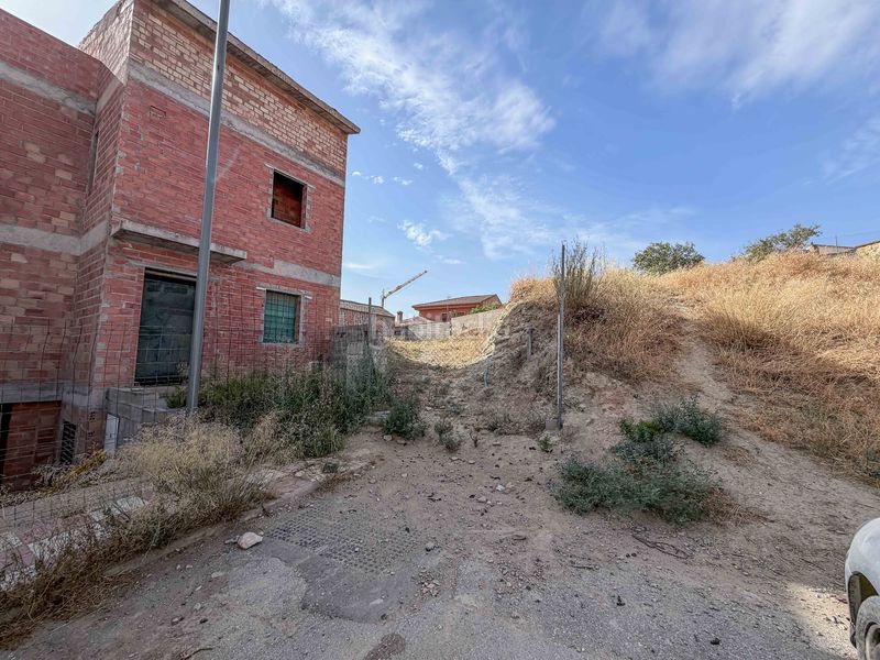 Foto 8119d612-7328-4b14-b9a3-c9d2306b0531. Terreno residenziale in calle doctor severo ochoa 28 in Villa de Otura