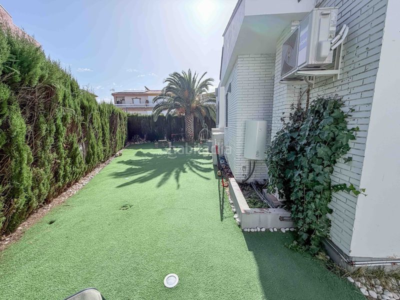 Foto cecc10cc-afb9-44e1-adbf-28f1c15f6466. Chalet in calle meidum 63 in Villa de Otura