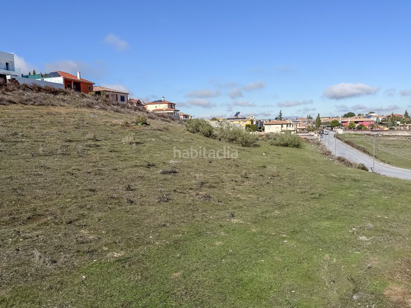 Foto bf7ada11-39a3-49bb-bd44-95f205ac603c. Terreny residencial a calle tirso de molina 30 a Villa de Otura