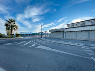 Locale commerciale in N/A