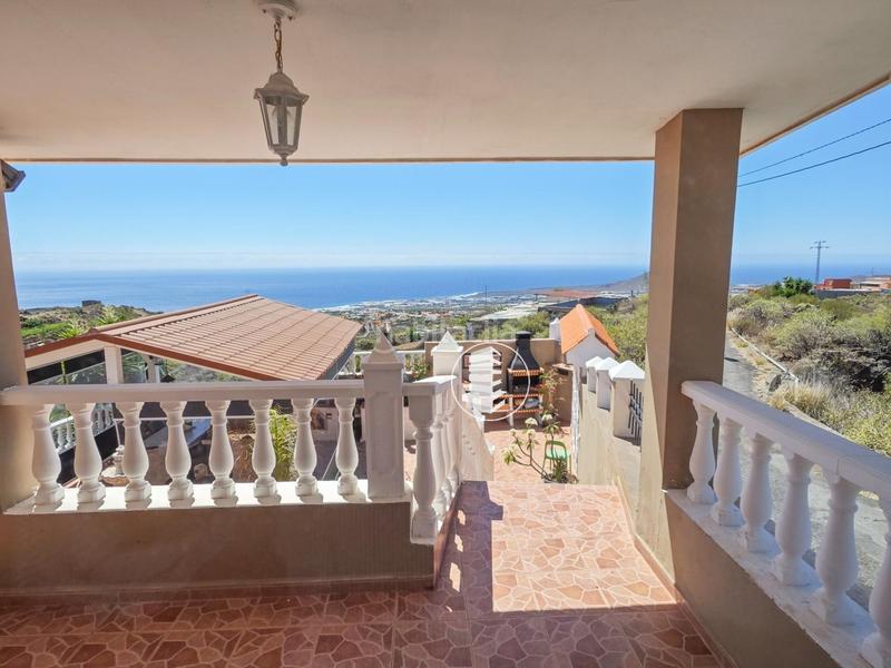Foto 7a929ba0-e43e-4be5-9732-a58c58ec51cf. Chalet avec parking dans Cuevecitas - Malpaís Candelaria