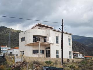 Casa adossada a Araya