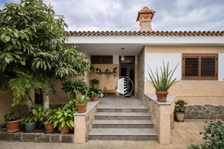 Casa adossada en Barranco Hondo