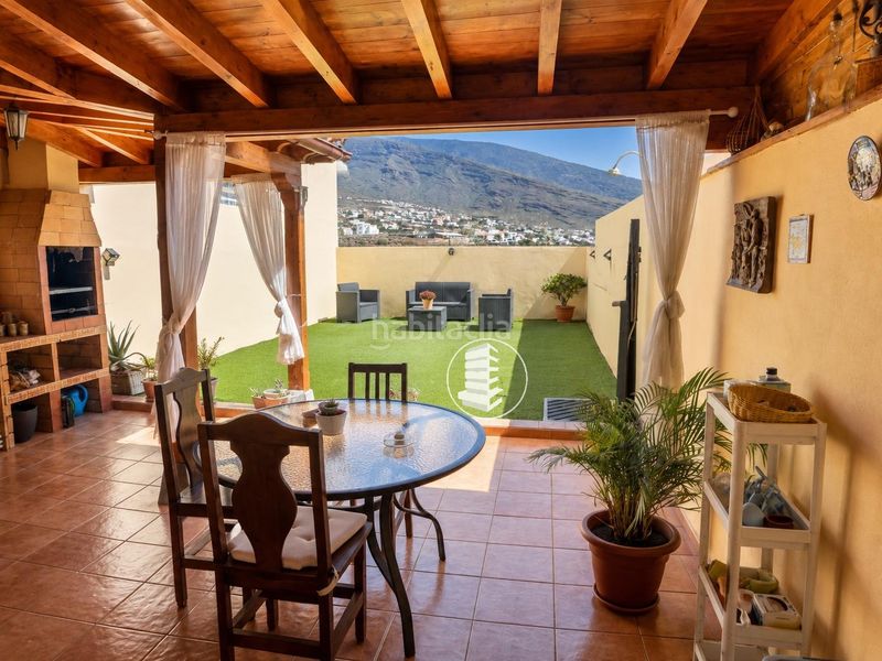 Foto b13621f5-09ad-4f86-8f81-56f286940125. Casa adossada amb aparcament a Cuevecitas - Malpaís Candelaria