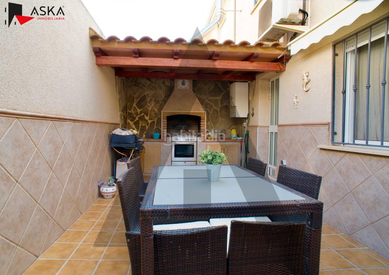 Foto a2c4ad4c-e21c-4db1-8552-5204ec32e2c8. Casa adosada adosado en venta en Picanya