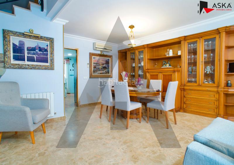 Foto c1f20ed8-a114-4dd0-b9e1-7e54a874da12. Casa adosada adosado en venta en Picanya