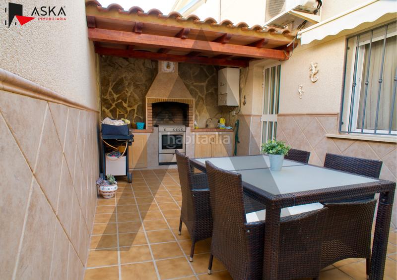 Foto e164a130-5d13-412f-b4c8-5529f684db9f. Casa adosada adosado en venta en Picanya