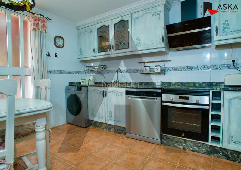 Foto f43d9e05-d5cb-492b-a8ec-ac86f972accc. Casa adosada adosado en venta en Picanya