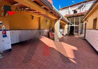 Maison à Plaza Xúquer. **casa de pueblo con encanto en el casco antiguo de paiporta**