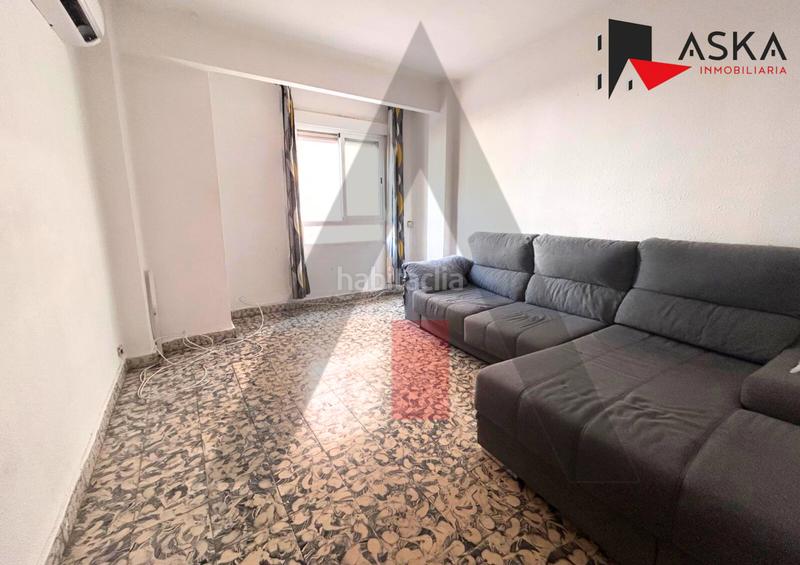 Foto b3be0630-346c-47a3-b361-1d59a63ebbf1. Appartamento in Plaza Xúquer Paiporta