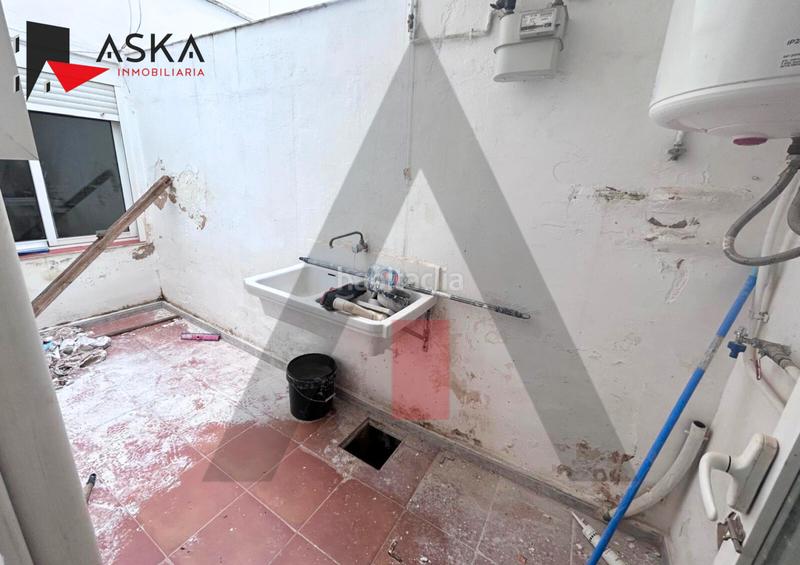 Foto 5ca6a192-a140-4b12-b2dc-0692e9d13d7c. Pis a Centro - Ambulatorio Paiporta