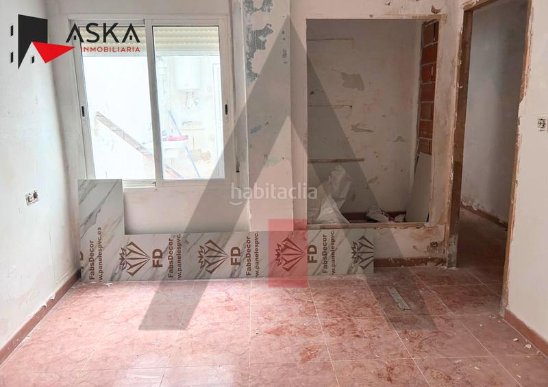 Foto 9a8deb7a-9776-45b9-a3bc-b9258505477a. Pis a Centro - Ambulatorio Paiporta