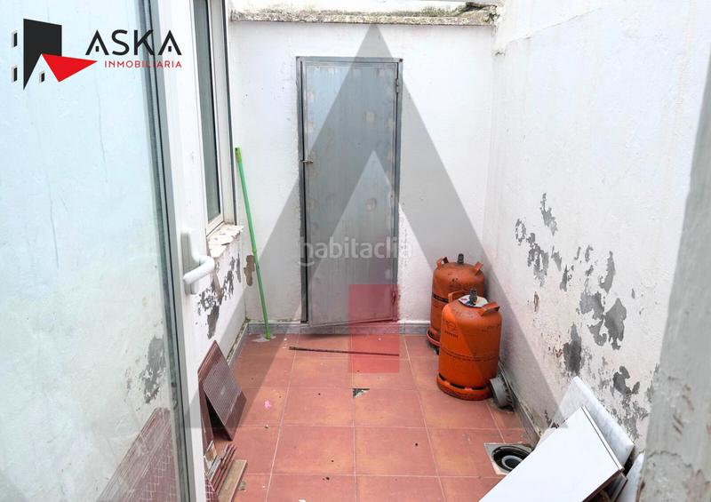 Foto ff4b489c-f6cf-4791-8e42-11f55acfd922. Pis a Centro - Ambulatorio Paiporta