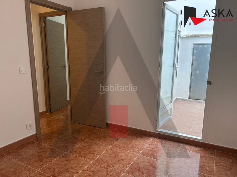 Foto dbdefcd9-2d6d-4b3c-9ef7-eeb579b31d1e. Pis a Centro - Ambulatorio Paiporta