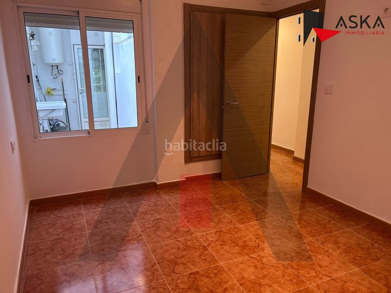 Foto ef8a615b-6a5d-4691-9f0a-b9598c712c18. Pis a Centro - Ambulatorio Paiporta