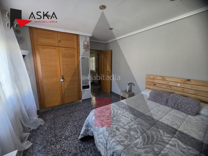 Foto c2ed96b0-2838-4ae0-852d-cbd0b10500ed. Xalet amb piscina a Monte Real Torrent