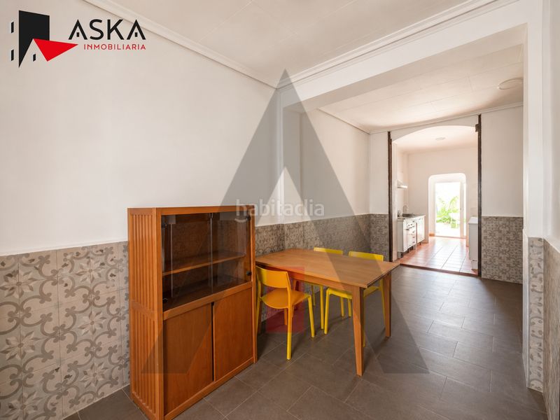 Foto 94bd3d07-cefe-4a25-9248-bd78032b9904. Casa adossada a Centro - Ambulatorio Paiporta