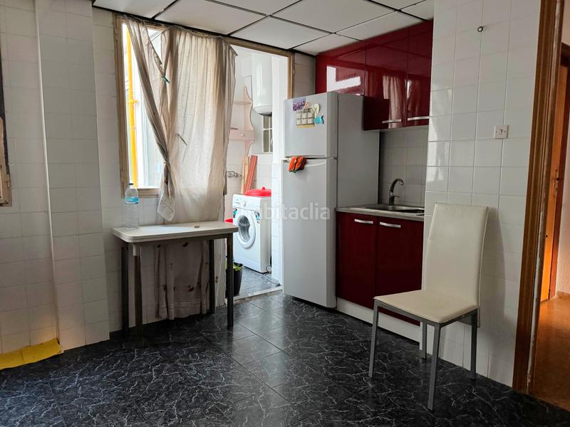 Foto a0bdf799-f707-4e06-82cd-7f92af3ef41c. Etagenwohnung in Na Rovella - Hermanos Maristas Valencia