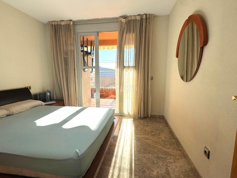 Foto ebe518f4-b277-44c2-9c8e-7698a9108c50. Flat with parking pool in Ciutat de les Ciències i de les Arts - Justicia Valencia