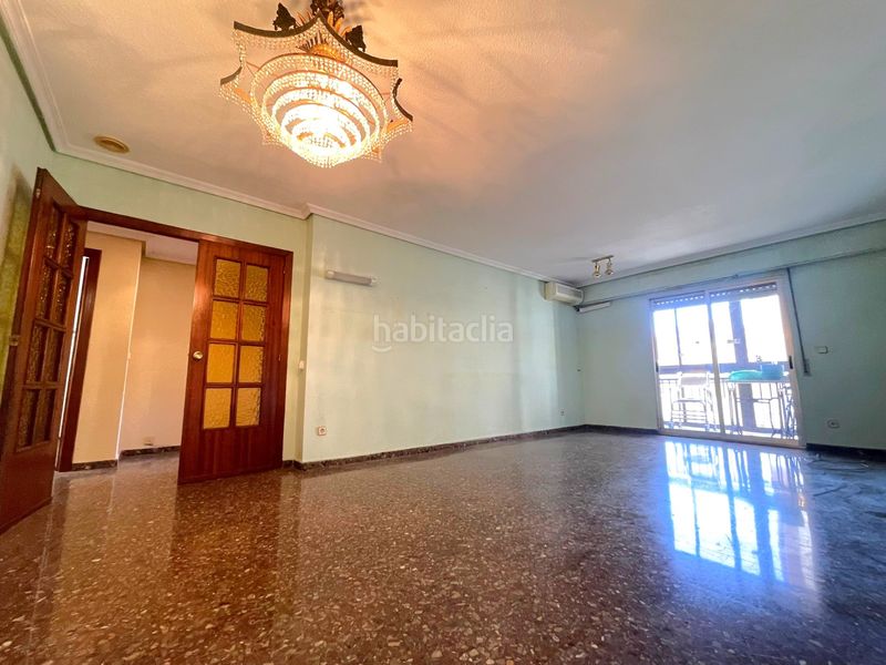 Foto dfa9129a-303c-4b2c-b338-b76db93155b7. Pis a Barrio de Patraix Valencia