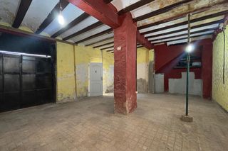 Casa pareada en Calle santa ana 4. Magn�fica casa para reformar en torrent