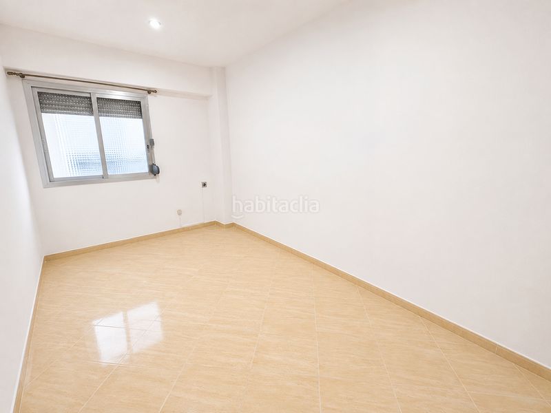 Foto aeec4ad0-6a22-4460-934c-1f94993b6e54. Pis a La Raïosa Valencia