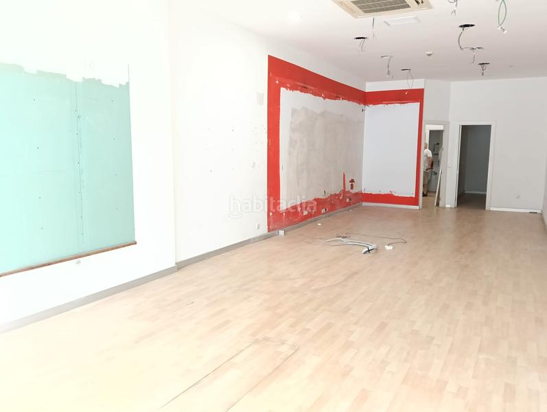 Foto 27978b25-54bc-42b6-9060-4acde1394437. Location local commercial dans plaza costa del sol 4 dans Torremolinos