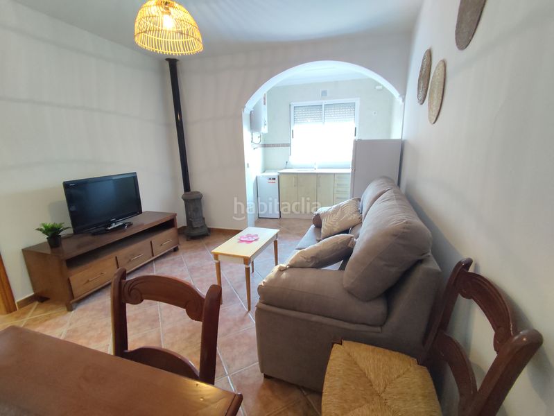 Foto 0a1b7590-4c3d-47e2-8b87-b728a658d095. Rent flat in Ardales